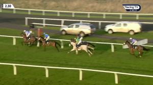 Video preview image for Kempton Park 14:30 - Unibet Desert Orchid Chase (Grade 2) (1)