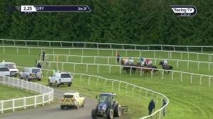 Video preview image for Newbury 14:25 - Betway Handicap Chase (3)