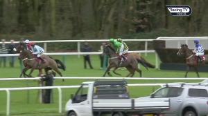 Video preview image for Haydock Park 12:55 - Bet At racinguk.com Beginners' Chase (3)