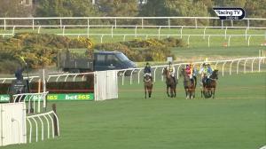 Video preview image for Musselburgh 15:00 - Betway Heed Your Hunch Handicap Hurdle (Qualifier) (4)