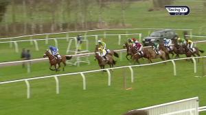Video preview image for Leicester 14:55 - Leicester Annual Badge Holders Novices' Hurdle (Qualifier) (3)