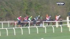 Video preview image for Wincanton 16:10 - Towergate Property Insurance 'Newcomers' Standard Open National Hunt Flat (5)