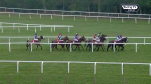 Video preview image for Ascot 14:25 - Matchbook Holloway's Handicap Hurdle (Grade 3) (1)