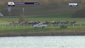 Video preview image for Huntingdon 15:45 - Pertemps Commercial Handicap Hurdle (4)