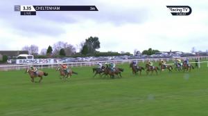 Video preview image for Cheltenham 15:35 - galliardhomes.com Cleeve Hurdle (Grade 2) (1)