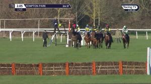 Video preview image for Kempton Park 14:05 - Matchbook Vip Novices' Hurdle (4)