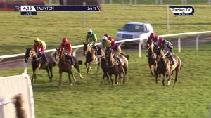 Video preview image for Taunton 16:15 - Southwest Racing Club Handicap Chase (3)