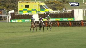 Video preview image for Musselburgh 15:20 - Betway Mares' Handicap Hurdle (3)