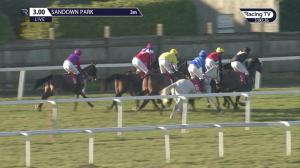Video preview image for Sandown Park 15:00 - Castel Royal Artillery Gold Cup (Chase For Military Amateur Riders) (3)