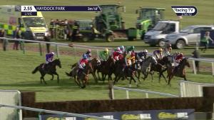 Video preview image for Haydock Park 14:55 - Pertemps Network Handicap Hurdle (Qualifier) (2)
