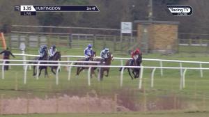Video preview image for Huntingdon 15:35 - Mansionbet Handicap Chase (4)