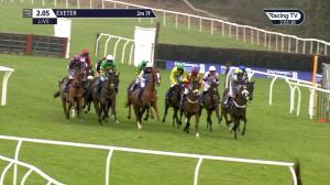 Video preview image for Exeter 14:05 - Pertemps Network Handicap Hurdle (Qualifier) (2)