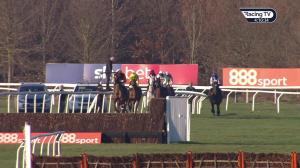 Video preview image for Kempton Park 16:10 - 888Sport Bet £10 Get £30 Handicap Chase (3)