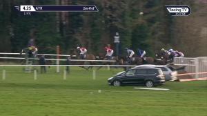 Video preview image for Ayr 16:25 - Book Coral Scottish Grand National Tickets Handicap Hurdle (4)