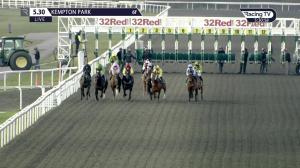 Video preview image for Kempton Park 17:30 - 32Red On The App Store Handicap (6) (Div 1)