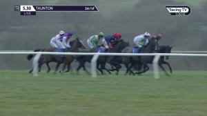 Video preview image for Taunton 17:30 - Rnli Charity Racemeeting 19th March Standard Open National Hunt Flat (5)
