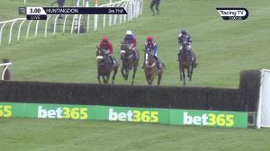 Video preview image for Huntingdon 15:00 - Racing TV Novices' Chase (4)