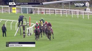 Video preview image for Kempton Park 13:30 - Matchbook Novices' Hurdle (Qualifier) (4)