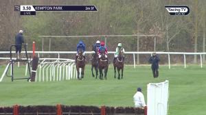 Video preview image for Kempton Park 15:50 - Matchbook Betting Podcast Novices' Hurdle (4)