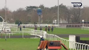 Video preview image for Kempton Park 16:25 - Matchbook Casino Handicap Chase (4)