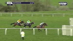 Video preview image for Huntingdon 16:45 - Mansionbet Handicap Chase (5)