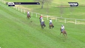 Video preview image for Ludlow 16:10 - Bromfield Sand & Gravel Handicap Chase (2)