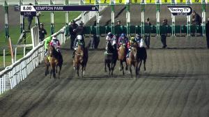 Video preview image for Kempton Park 20:00 - 32Red Handicap (4)