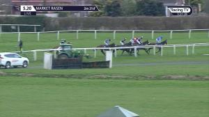 Video preview image for Market Rasen 17:20 - Mansionbet Conditional Jockeys' Handicap Hurdle (4)
