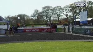Video preview image for Ascot 14:45 - Colts & Fillies Club Juvenile Handicap Hurdle (2)