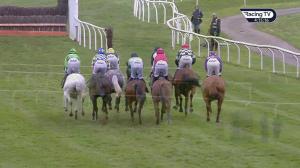 Video preview image for Wincanton 16:15 - Follow Us On Twitter @starsports_bet Handicap Chase (5)