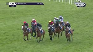 Video preview image for Wincanton 16:45 - Download The Star Sports App Now! Mares' Handicap Hurdle (Qualfier) (3)