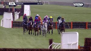 Video preview image for Taunton 14:05 - Racing To School Handicap Hurdle (5)