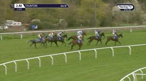Video preview image for Taunton 14:40 - Muriel Bell Memorial Novices' Hurdle (4)