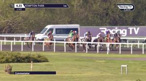 Video preview image for Kempton Park 16:35 - 32Red On The App Store Handicap (6)