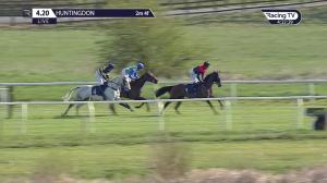 Video preview image for Huntingdon 16:20 - Racing TV Handicap Chase (4)