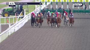 Video preview image for Kempton Park 18:15 - 32Red Casino Novice Stakes (4)