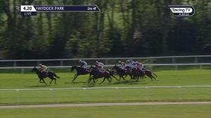 Video preview image for Haydock Park 16:20 - Betway Challenger Middle Distance Chase Series Final Handicap Chase (2)