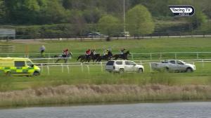 Video preview image for Huntingdon 16:00 - Mansionbet Handicap Chase (3)