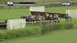 Video preview image for Warwick 14:35 - Ubs Wealth Management Novices' Handicap Chase (5)