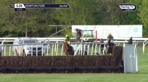 Video preview image for Kempton Park 17:50 - Sika Roofing Rapid Chase (Novices' Limited Handicap) (4)
