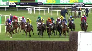 Video preview image for Sandown Park 15:35 - Bet365 Gold Cup Handicap Chase (Grade 3) (1)