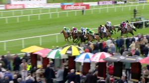 Video preview image for Punchestown 16:15 - pigsback.com Handicap Chase (Grade B)