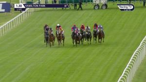Video preview image for Hamilton Park 13:30 - Top Cat Window Blinds Handicap (5)