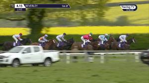 Video preview image for Beverley 16:15 - Brian Dixon Memorial Handicap (4)