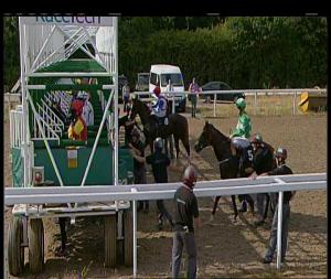 Video preview image for Chelmsford City 16:55 - Double Delight Hat-Trick Heaven At totesport.com Handicap (6) (Div 2)