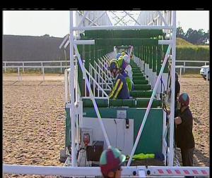 Video preview image for Chelmsford City 18:20 - Bet Totequadpot At totesport.com "Confined" Novice Stakes (5) (Div 1)