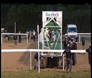 Video preview image for Chelmsford City 18:15 - Bet Totequadpot At totesport.com Novice Stakes (5)