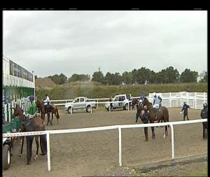 Video preview image for Chelmsford City 13:40 - Tanqueray Gin Novice Stakes (4)