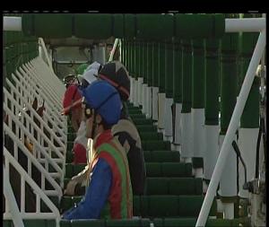 Video preview image for Chelmsford City 17:45 - Greene King Apprentice Handicap (6)