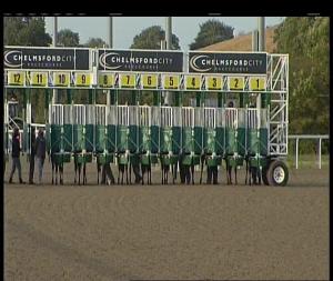 Video preview image for Chelmsford City 18:15 - Totepool Cashback Club At totesport.com Novice Stakes (4)